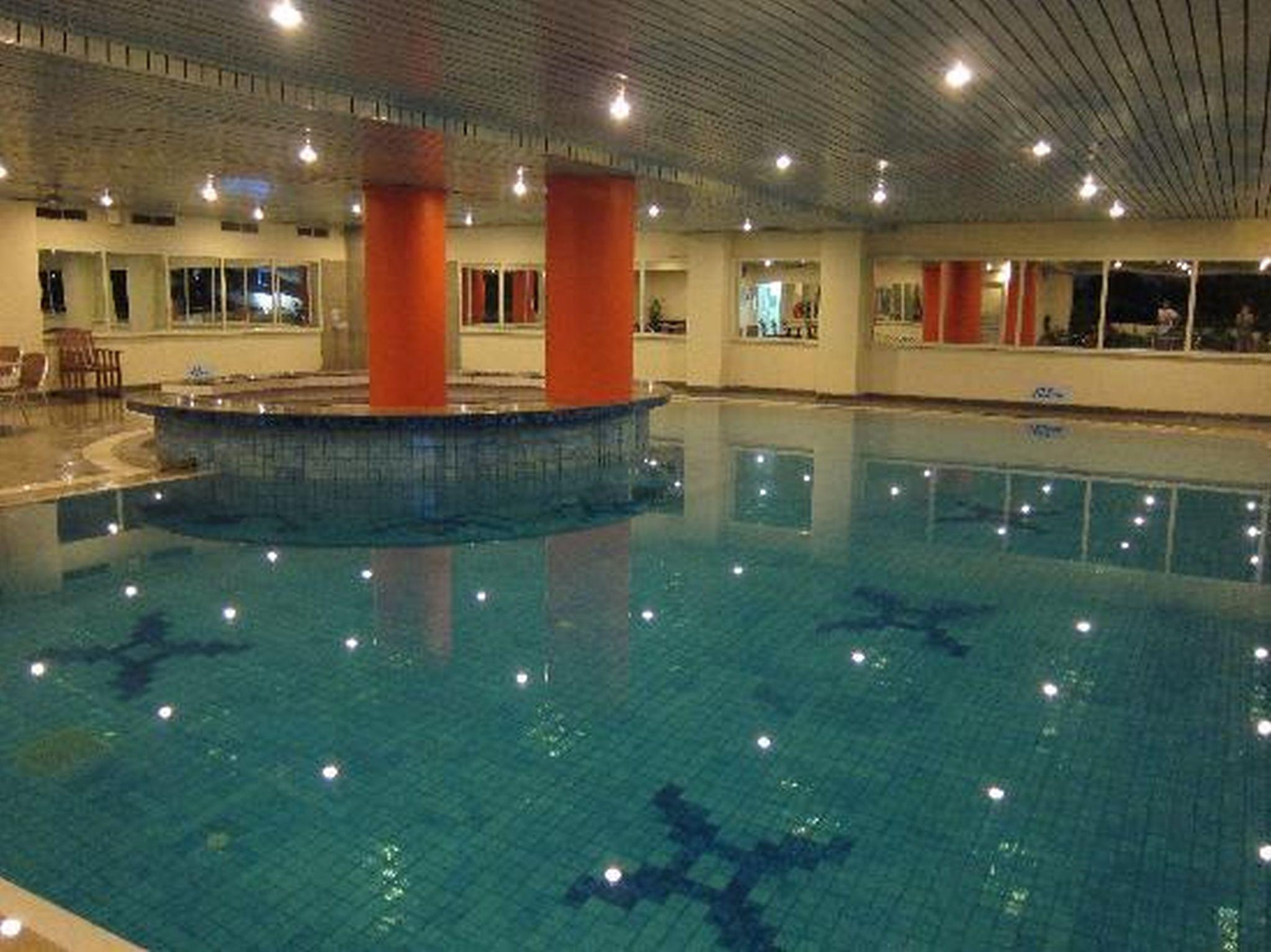 Ap Premier Batam Hotel Nagoya Buitenkant foto